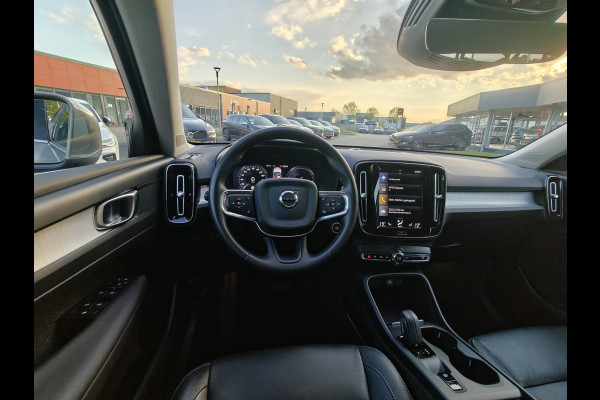 Volvo XC40 T4 211PK Plug-in Hybrid Inscription Expression | Trekhaak | BLIS | Camera Achter | Stoel & Stuur verwarm. | 18'' |