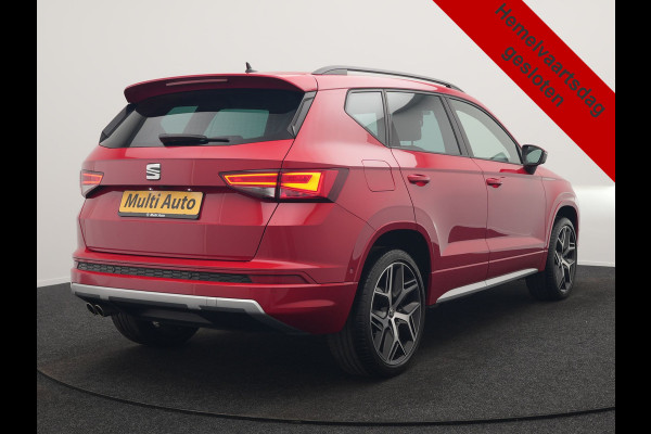 Seat Ateca 1.5 TSI FR DSG 150pk Dealer O.H. | Adaptive Cruise | Camera | Beats Audio | Alcantara Sportstoelen Verwarmd | 19"L.M | Apple Carplay | Sfeerverlichting | Keyless | Blis | Navigatie | DAB |