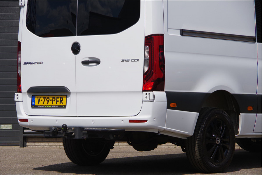 Mercedes-Benz Sprinter 319 3.0 V6 L2H1 DC-6P, 3.5T TREKHAAK, LED, ADAPT. CRUISE, MBUX 10'', CAMERA, NAVI, GEVEERDE STOEL, DUBBELE CABINE, DUBBEL CABINE