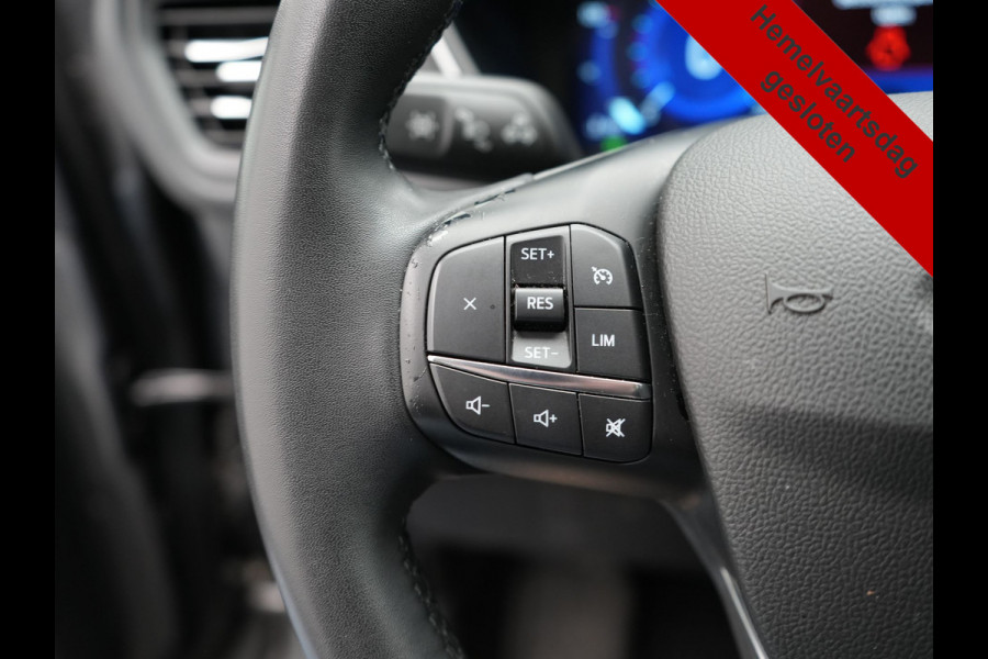 Ford Kuga 2.5 Titanium PHEV 225pk Dealer O.H | Camera | Keyless | Cruise Control | Sportstoelen & Stuur Verwarmd | Navigatie | Virtual | DAB | 17"L.M | Plug In Hybrid