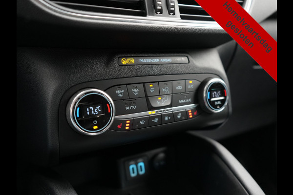 Ford Kuga 2.5 Titanium PHEV 225pk Dealer O.H | Camera | Keyless | Cruise Control | Sportstoelen & Stuur Verwarmd | Navigatie | Virtual | DAB | 17"L.M | Plug In Hybrid