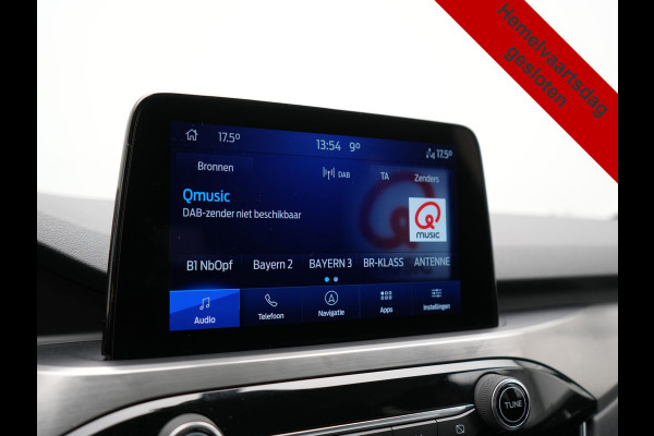 Ford Kuga 2.5 Titanium PHEV 225pk Dealer O.H | Camera | Keyless | Cruise Control | Sportstoelen & Stuur Verwarmd | Navigatie | Virtual | DAB | 17"L.M | Plug In Hybrid