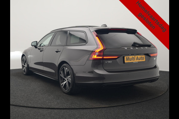Volvo V90 T6 AWD Ultimate Dark PHEV 350pk Dealer O.H. | Panodak | Head Up | 360 Camera | Adaptive Cruise | Harman / Kardon | Lederen Sportstoelen Memory & Ventilatie | Keyless | Stoelen & Stuur Verwarmd | Apple Carplay | Virtual | DAB | Plug In Hybrid