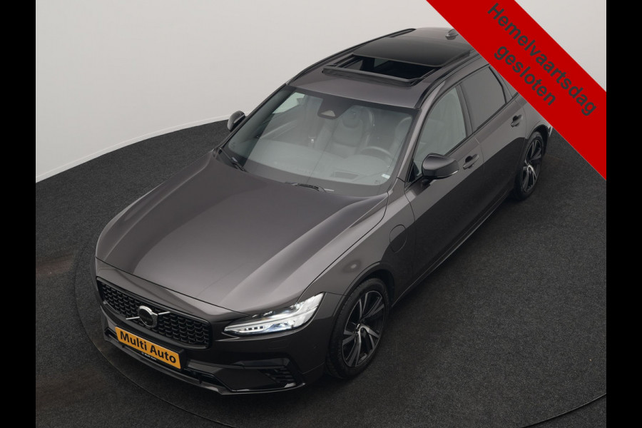 Volvo V90 T6 AWD Ultimate Dark PHEV 350pk Dealer O.H. | Panodak | Head Up | 360 Camera | Adaptive Cruise | Harman / Kardon | Lederen Sportstoelen Memory & Ventilatie | Keyless | Stoelen & Stuur Verwarmd | Apple Carplay | Virtual | DAB | Plug In Hybrid