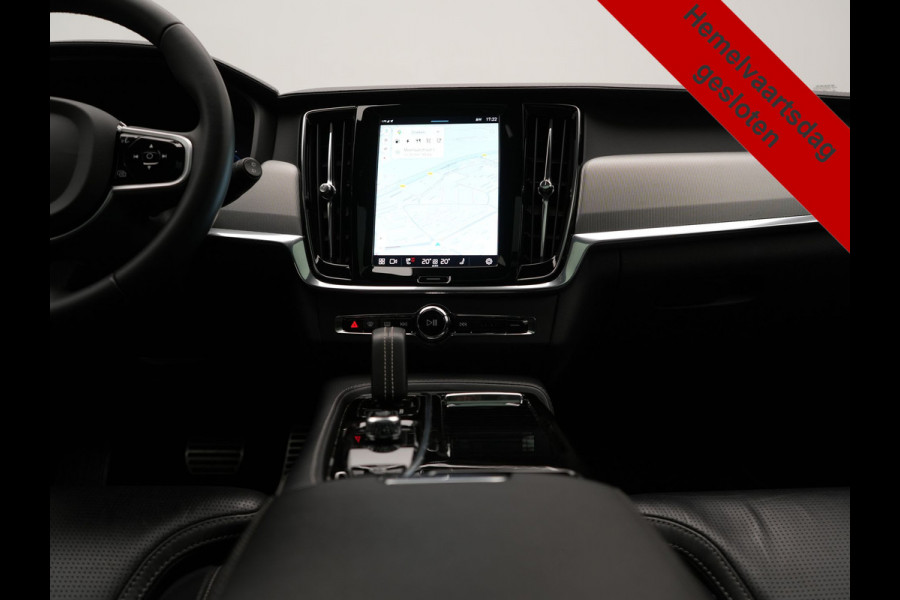 Volvo V90 T6 AWD Ultimate Dark PHEV 350pk Dealer O.H. | Panodak | Head Up | 360 Camera | Adaptive Cruise | Harman / Kardon | Lederen Sportstoelen Memory & Ventilatie | Keyless | Stoelen & Stuur Verwarmd | Apple Carplay | Virtual | DAB | Plug In Hybrid