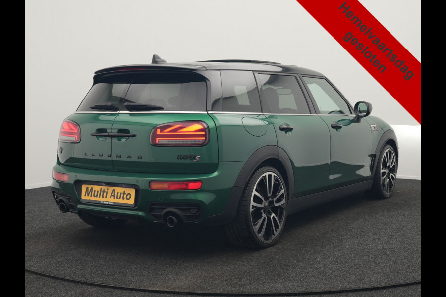 MINI Clubman 2.0 Cooper S John Cooper Works FACELIFT 179pk Dealer O.H | Panodak | Adaptive Cruise | Alcantara JCW Sportstoelen | Head Up | Harman Kardon | 19"L.M | Trekhaak Afn. | Camera | Keyless |