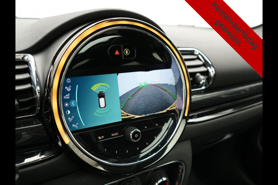 MINI Clubman 2.0 Cooper S John Cooper Works FACELIFT 179pk Dealer O.H | Panodak | Adaptive Cruise | Alcantara JCW Sportstoelen | Head Up | Harman Kardon | 19"L.M | Trekhaak Afn. | Camera | Keyless |