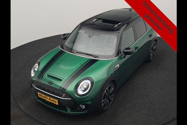 MINI Clubman 2.0 Cooper S John Cooper Works FACELIFT 179pk Dealer O.H | Panodak | Adaptive Cruise | Alcantara JCW Sportstoelen | Head Up | Harman Kardon | 19"L.M | Trekhaak Afn. | Camera | Keyless |