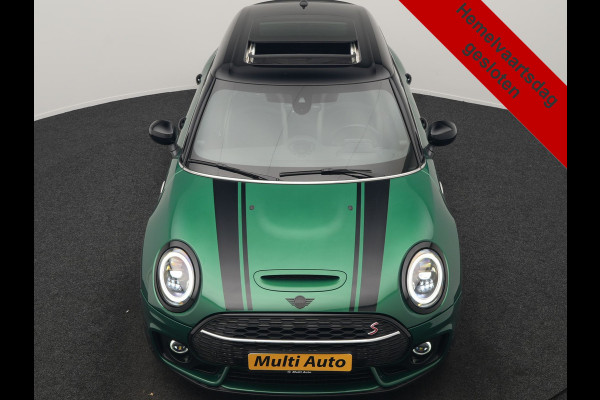 MINI Clubman 2.0 Cooper S John Cooper Works FACELIFT 179pk Dealer O.H | Panodak | Adaptive Cruise | Alcantara JCW Sportstoelen | Head Up | Harman Kardon | 19"L.M | Trekhaak Afn. | Camera | Keyless |