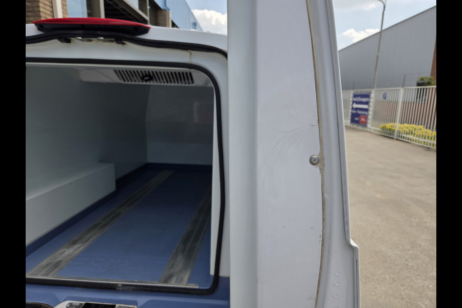 Mercedes-Benz Vito 114 CDI AUTOMAAT L3 KOELWAGEN Extra Lang & Airco Achteruitrijcamera  Cruise control