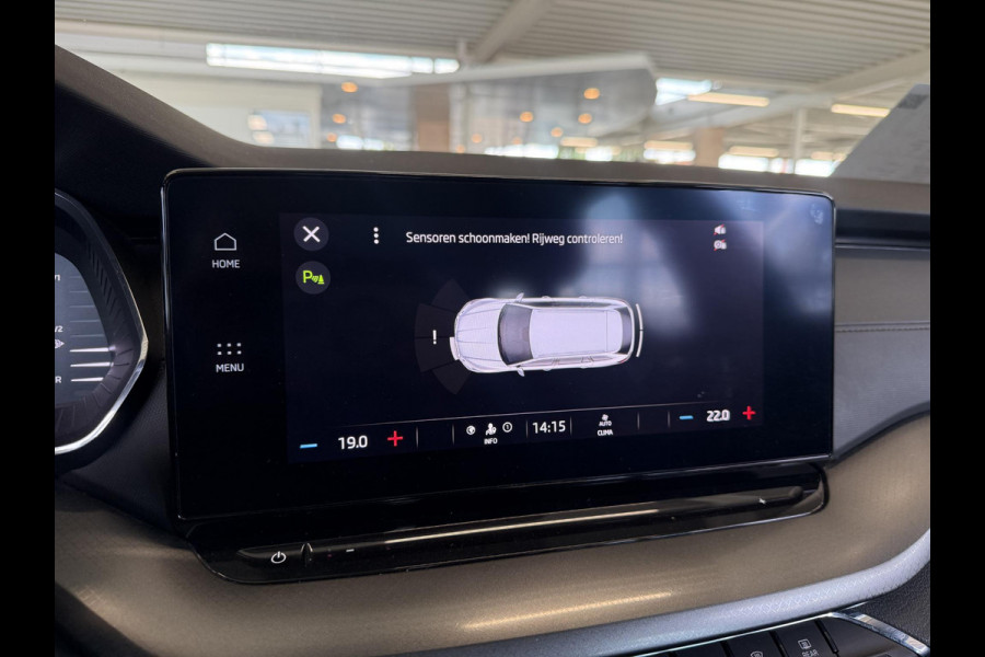 Škoda Octavia Combi 1.0 e-TSI Business Edition Navigatie Apple Carplay/Android Auto Parkeersensoren Adaptive Cruise Control Virtual Cockpit Full Led Climate Control Lichtmetalen velgen