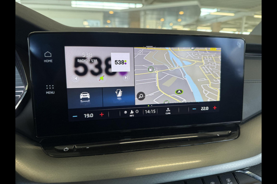 Škoda Octavia Combi 1.0 e-TSI Business Edition Navigatie Apple Carplay/Android Auto Parkeersensoren Adaptive Cruise Control Virtual Cockpit Full Led Climate Control Lichtmetalen velgen