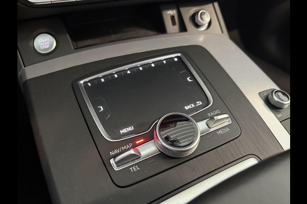 Audi Q5 50 TFSI e quattro Pro Line S Line Plugin Hybrid Navigatie Cruise Control Climate Control LED Koplampen Parkeersensoren Rondom Stoelverwarming Virtual Cockpit