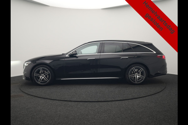 Mercedes-Benz E-Klasse Estate 300 e AMG Line PHEV 313pk INCL BTW Dealer O.H. | Trekhaak Af Fabriek | Adaptive Cruise | 360 Camera | Digital Light | Alcantara Sportstoelen Memory & Verwarmd | Sfeerverlichting | Keyless | Blis | Navigatie | DAB | Plug In Hybrid |