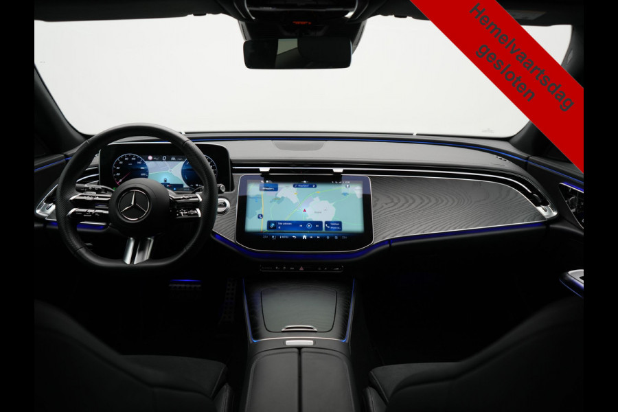 Mercedes-Benz E-Klasse Estate 300 e AMG Line PHEV 313pk INCL BTW Dealer O.H. | Trekhaak Af Fabriek | Adaptive Cruise | 360 Camera | Digital Light | Alcantara Sportstoelen Memory & Verwarmd | Sfeerverlichting | Keyless | Blis | Navigatie | DAB | Plug In Hybrid |