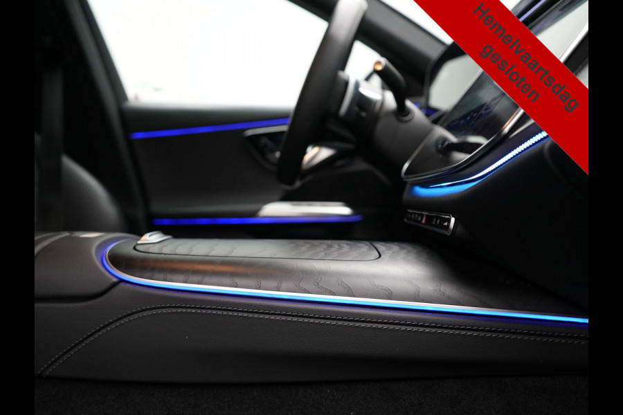 Mercedes-Benz E-Klasse Estate 300 e AMG Line PHEV 313pk INCL BTW Dealer O.H. | Trekhaak Af Fabriek | Adaptive Cruise | 360 Camera | Digital Light | Alcantara Sportstoelen Memory & Verwarmd | Sfeerverlichting | Keyless | Blis | Navigatie | DAB | Plug In Hybrid |