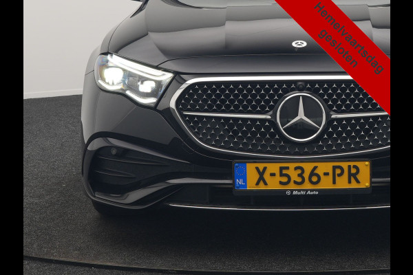 Mercedes-Benz E-Klasse Estate 300 e AMG Line PHEV 313pk INCL BTW Dealer O.H. | Trekhaak Af Fabriek | Adaptive Cruise | 360 Camera | Digital Light | Alcantara Sportstoelen Memory & Verwarmd | Sfeerverlichting | Keyless | Blis | Navigatie | DAB | Plug In Hybrid |