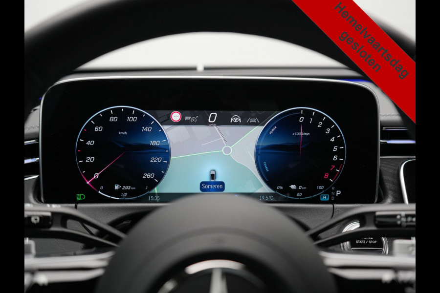 Mercedes-Benz E-Klasse Estate 300 e AMG Line PHEV 313pk INCL BTW Dealer O.H. | Trekhaak Af Fabriek | Adaptive Cruise | 360 Camera | Digital Light | Alcantara Sportstoelen Memory & Verwarmd | Sfeerverlichting | Keyless | Blis | Navigatie | DAB | Plug In Hybrid |