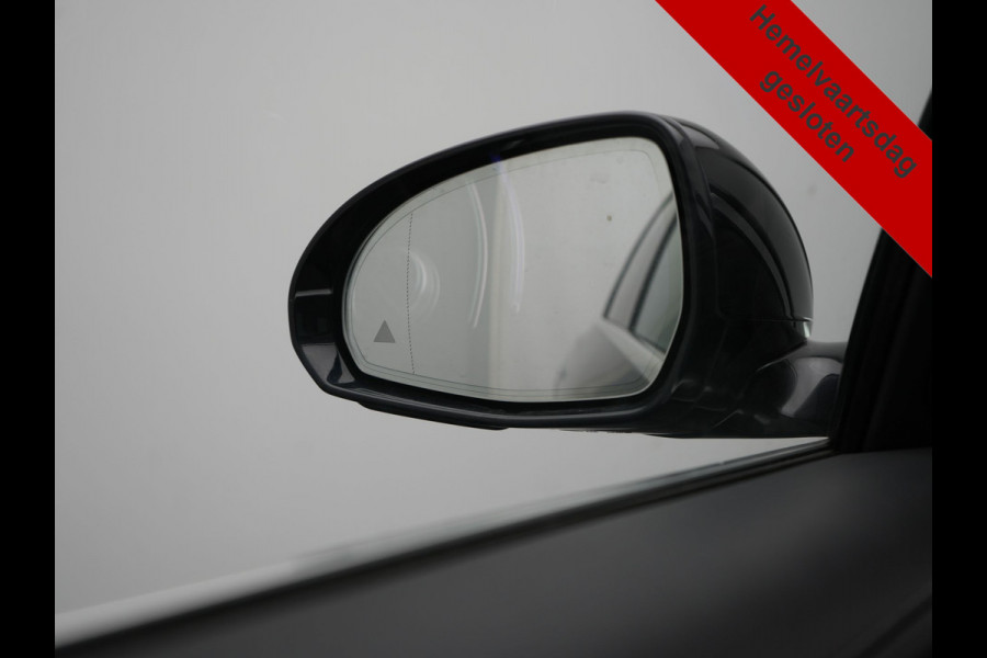 Mercedes-Benz E-Klasse Estate 300 e AMG Line PHEV 313pk INCL BTW Dealer O.H. | Trekhaak Af Fabriek | Adaptive Cruise | 360 Camera | Digital Light | Alcantara Sportstoelen Memory & Verwarmd | Sfeerverlichting | Keyless | Blis | Navigatie | DAB | Plug In Hybrid |