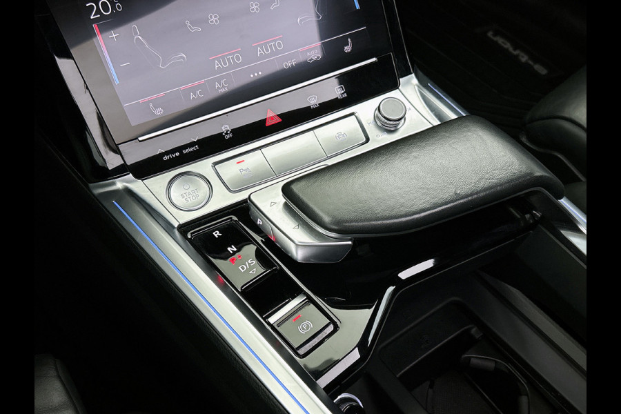 Audi e-tron E-tron 55 quattro advanced Pro S-Line Plus 95 kWh (92% SOH, Panorama, B&O, Camera, Leder, Camera, Lane Assist, Etc)