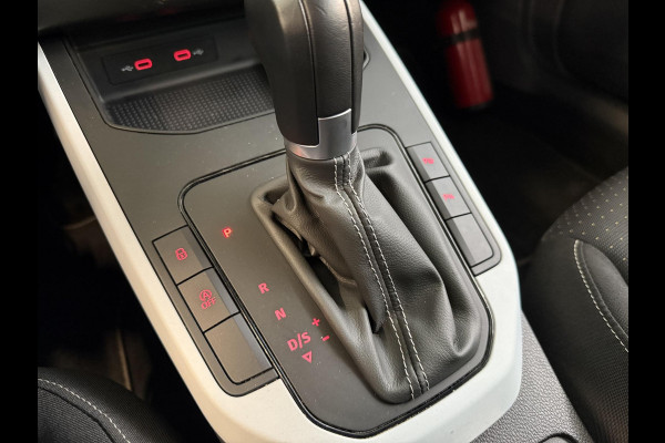 Seat Arona 1.0 TSI Style Business Connect Airco Navi Carplay Cruise Control PDC Achter