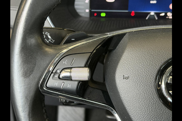 Škoda Octavia Combi 1.0 e-TSI Business Edition Navigatie Apple Carplay/Android Auto Parkeersensoren Adaptive Cruise Control Virtual Cockpit Full Led Climate Control Lichtmetalen velgen