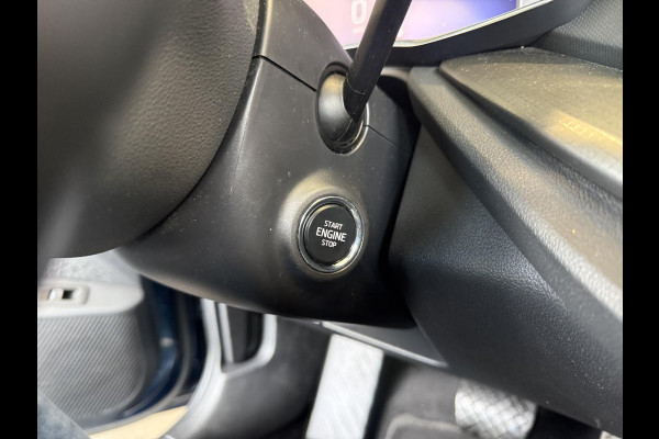Škoda Octavia Combi 1.0 e-TSI Business Edition Navigatie Apple Carplay/Android Auto Parkeersensoren Adaptive Cruise Control Virtual Cockpit Full Led Climate Control Lichtmetalen velgen