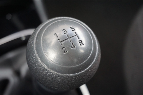 Citroën C1 1.0 VTi Feel | ZUINIG | AIRCO | BLUETOOTH | ELEK. RAMEN