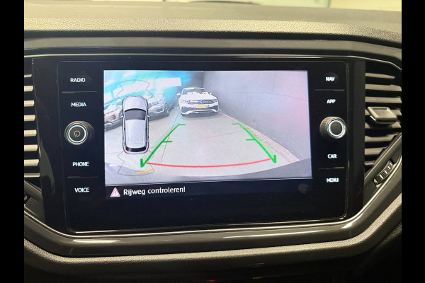 Volkswagen T-Roc 1.0 TSI Sport V-COCKPIT/NAVI/CAM/DAB/CARPLAY/ECC/PDC/CRUISE///