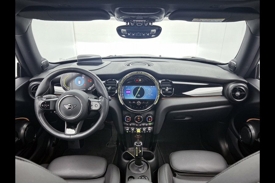MINI Mini Electric MINI Yours 33 kWh VOLL!! (Panorama, Camera, Harman/Kardon, Leder, Head-up, StoelV, Etc)
