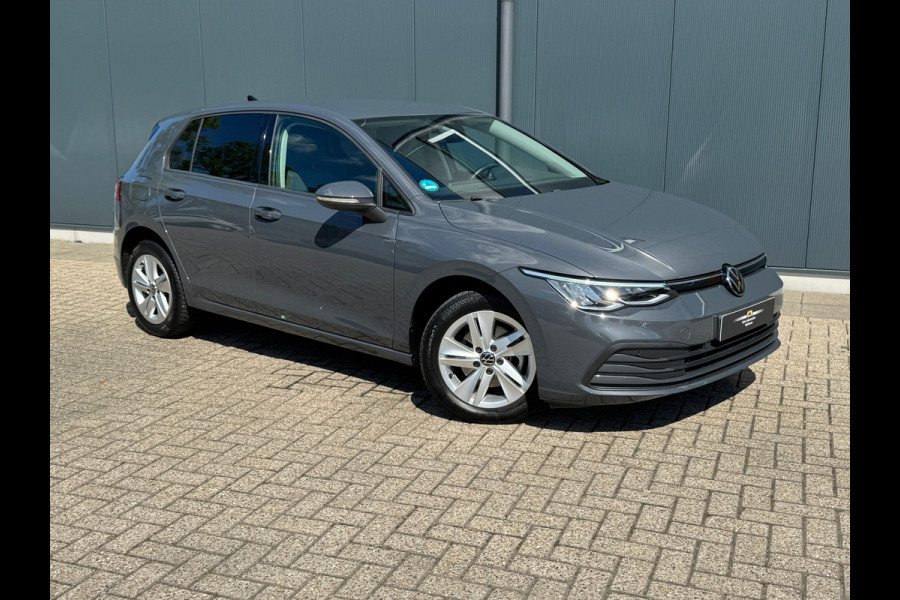 Volkswagen Golf 1.0 TSI Life * Automaat * Camera * Visueel Cockpit *
