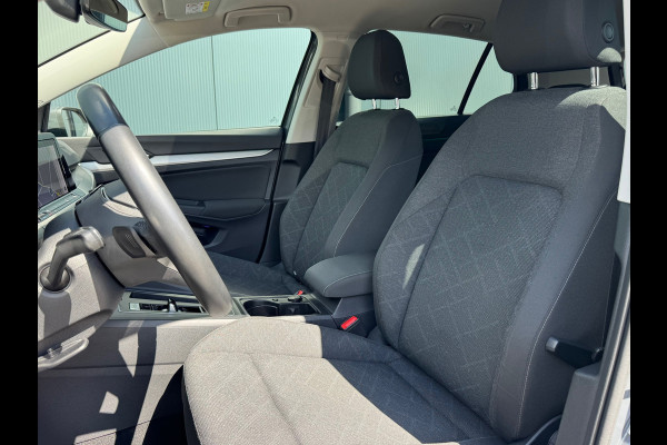 Volkswagen Golf 1.0 TSI Life * Automaat * Camera * Visueel Cockpit *