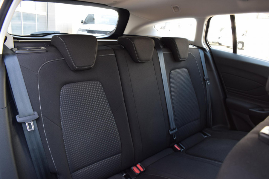 Ford FOCUS Wagon 1.0 EcoBoost Hybrid Connected | Apple CarPlay | LED | Cruise | Sportstoelen