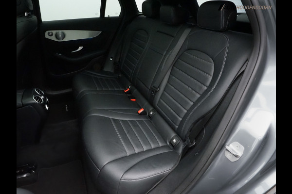 Mercedes-Benz GLC 250 4MATIC Premium Plus AMG (BURMESTER,PANORAMADAK,STOELVERWARMING,TREKHAAK,SFEERVERLICHTING,TOPCONDITIE)