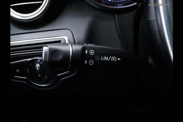 Mercedes-Benz GLC 250 4MATIC Premium Plus AMG (BURMESTER,PANORAMADAK,STOELVERWARMING,TREKHAAK,SFEERVERLICHTING,TOPCONDITIE)