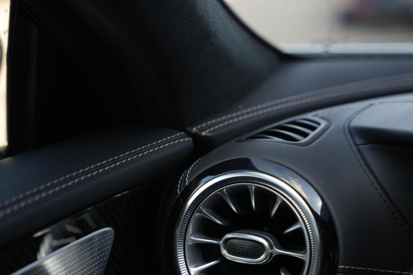 Mercedes-Benz AMG GT 4-Door Coupe AMG 63 S 4MATIC+ Schuifdak Burmester 3D Carbon Aerodynamics Package Nappa Leder