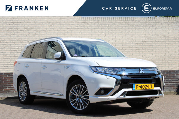 Mitsubishi Outlander 2.4 PHEV Intense+ | Trekhaak | Camera | Navigatie | Stoelverwarming