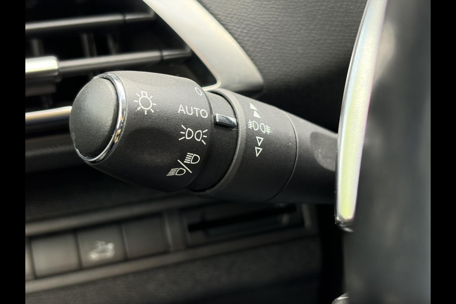 Peugeot 3008 1.2 PureTech Allure 1e Eigenaar,Draadloos Opladen,Navi,360°Camera,Keyless,Dealer Onderhouden,Stoelverw.Memory stoel,Dodehoek,131pk,Halfleder,Apk tot 03-2027