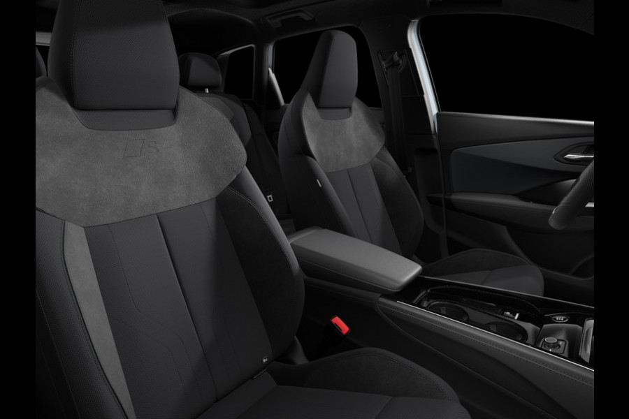 Audi Q3 S edition e-hybrid 272 pk | Techniekpakket plus | Panorama-glasdak | Optiekpakket zwart-glanzend | Trekhaak mech. zwenkbaar |
