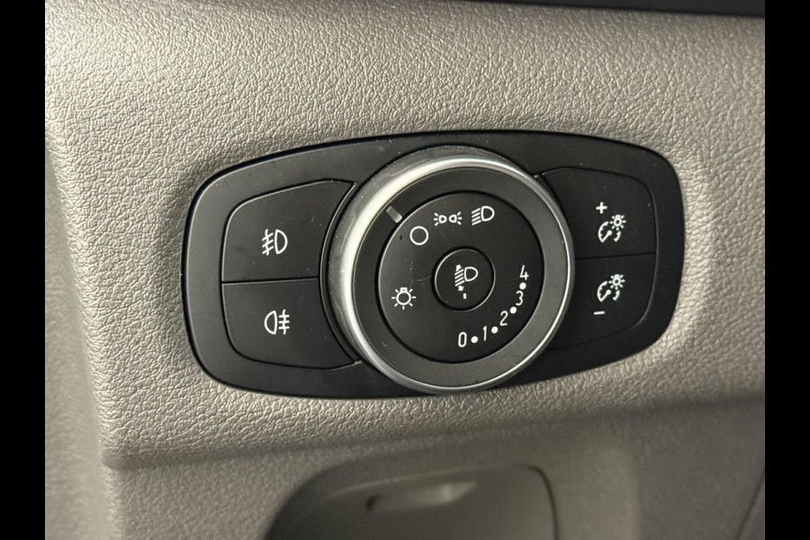 Ford Transit Custom 300 2.0 TDCI L2H1 Trend Automaat Airco Navigatie Cruise Control Camera Parkeersensoren
