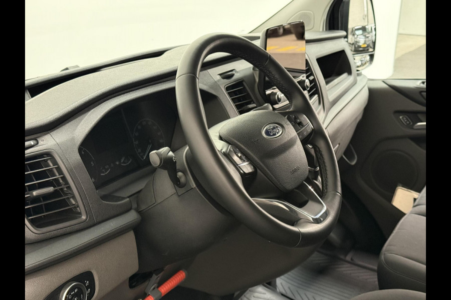 Ford Transit Custom 300 2.0 TDCI L2H1 Trend Automaat Airco Navigatie Cruise Control Camera Parkeersensoren