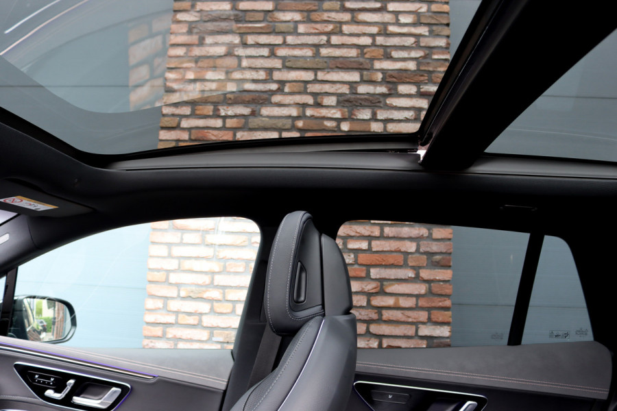 Mercedes-Benz EQE SUV 500 4MATIC AMG Line 91 kWh | 65.000,- ex BTW | Luchtvering | Hyperscreen | Achterasbesturing | Distronic+ | Massage | HUD | Stoelventilatie | Trekhaak | Memory | Verwarmd Stuurwiel | 22kW |