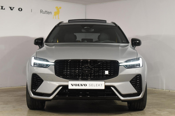 Volvo XC60 T8 455pk Plug-in Hybrid AWD Polestar Engineered / Google infotaiment / Adaptieve cruise control / BLIS/ Panoramamisch schuif-kanteldak / Stoel- en stuurwielverwarming / Apple Carplay / Head-up display / Gelamineerde ramen / 22"Velgen / Bowers & Wilkins audio /