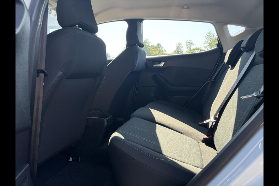 Ford Fiesta 1.0 EcoBoost Connected 1e Eigenaar,Apple Carplay,Airco,Cruise,Rijstrooksensor,Pdc,6 Bak,N.A.P,95pk,Dealer Onderhouden,Apk tot 06-2028