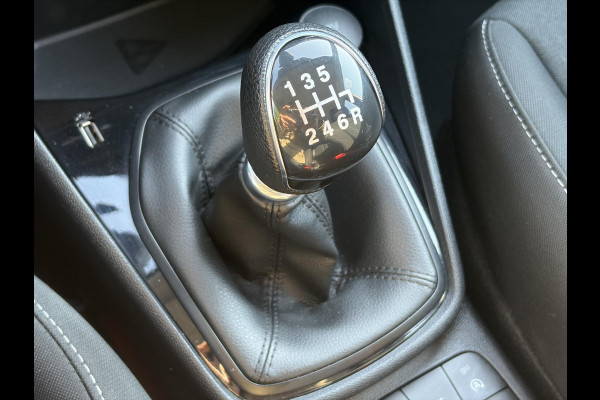 Ford Fiesta 1.0 EcoBoost Connected 1e Eigenaar,Apple Carplay,Airco,Cruise,Rijstrooksensor,Pdc,6 Bak,N.A.P,95pk,Dealer Onderhouden,Apk tot 06-2028