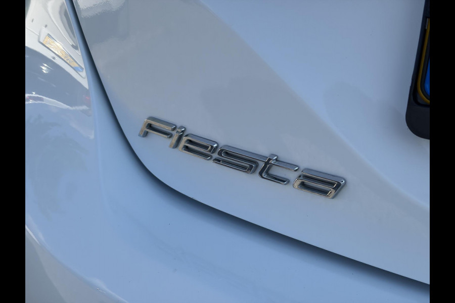 Ford Fiesta 1.0 EcoBoost Connected 1e Eigenaar,Apple Carplay,Airco,Cruise,Rijstrooksensor,Pdc,6 Bak,N.A.P,95pk,Dealer Onderhouden,Apk tot 06-2028