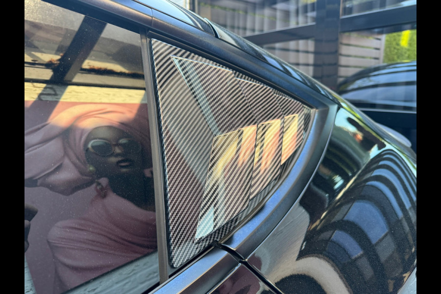 Tesla Model Y Performance AWD 75 kWh | 1E EIGENAAR | LAGE KM STAND | DEALED ONDERHOUDEN