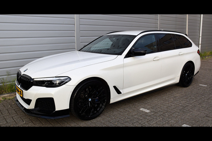 BMW 5 Serie Touring 530i High Executive*M-Pakket*Head-up*20"Inch*92Dkm*2021*
