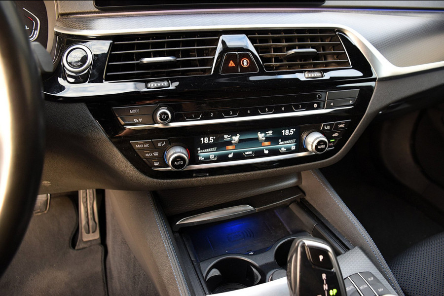 BMW 5 Serie Touring 530i High Executive*M-Pakket*Head-up*20"Inch*92Dkm*2021*