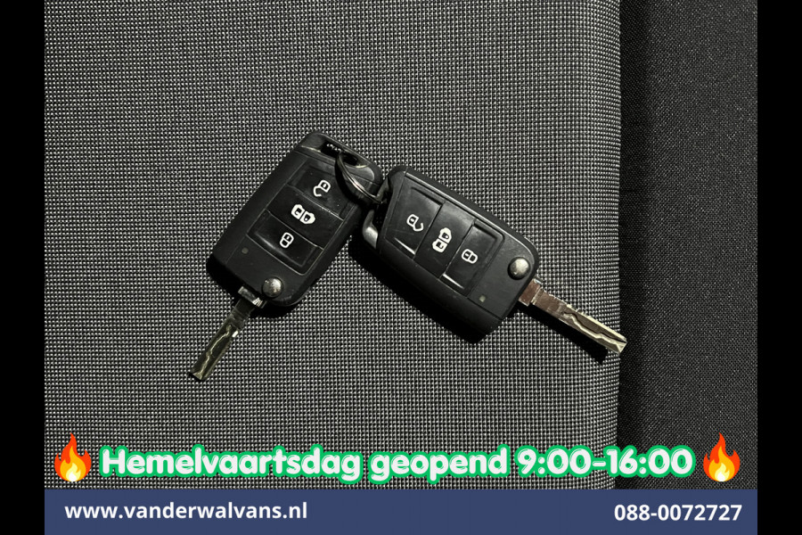 Volkswagen Crafter 2.0 TDI 141pk L3H3 L2H2 Euro6 Airco | Camera | Apple Carplay | Cruisecontrol Android Auto
